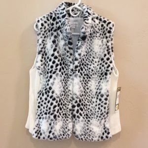 NWT Inside Out Spotted Faux Fur Vest